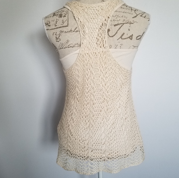 Lucky Brand crochet cream top - Picture 4 of 7